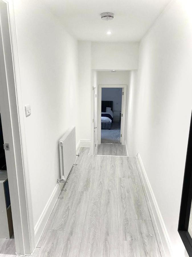 Fidelity Stays Beach Themed Apartment Brighton Exterior photo